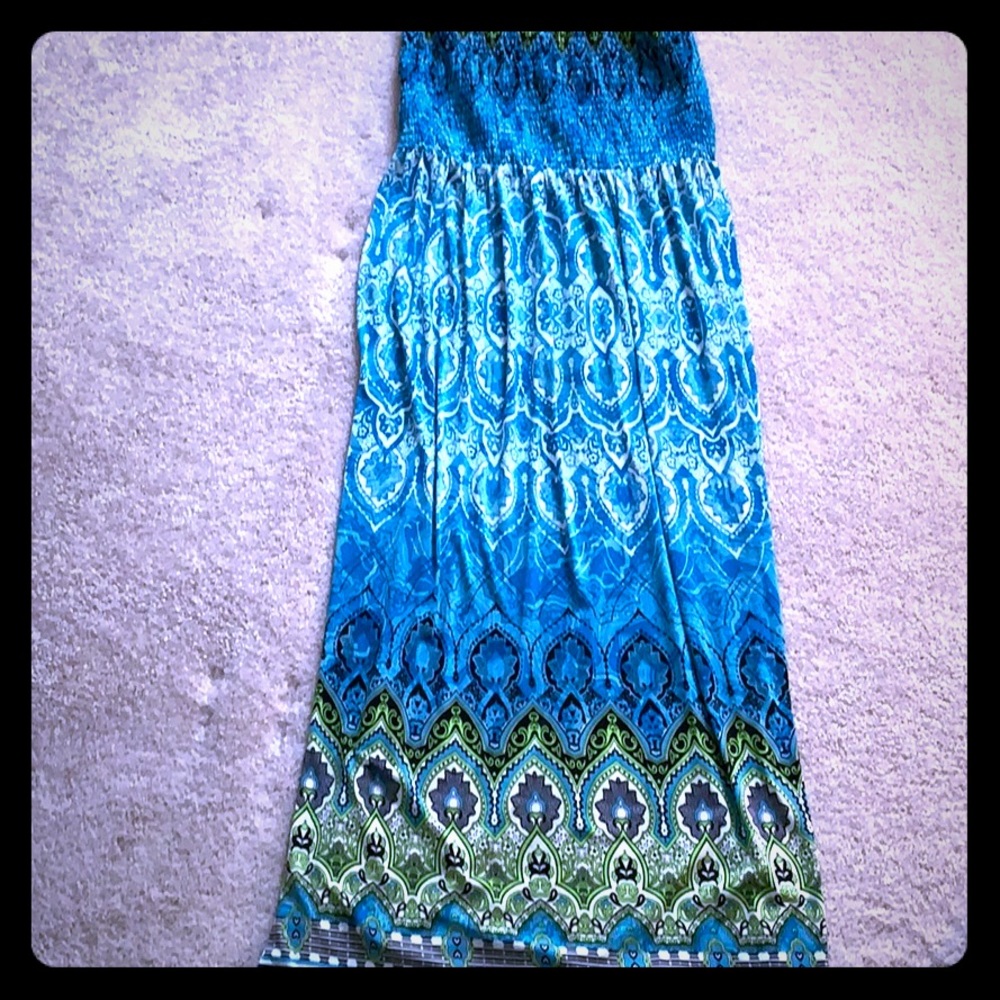 Strapless Maxi dress - great for traveling and summer parties